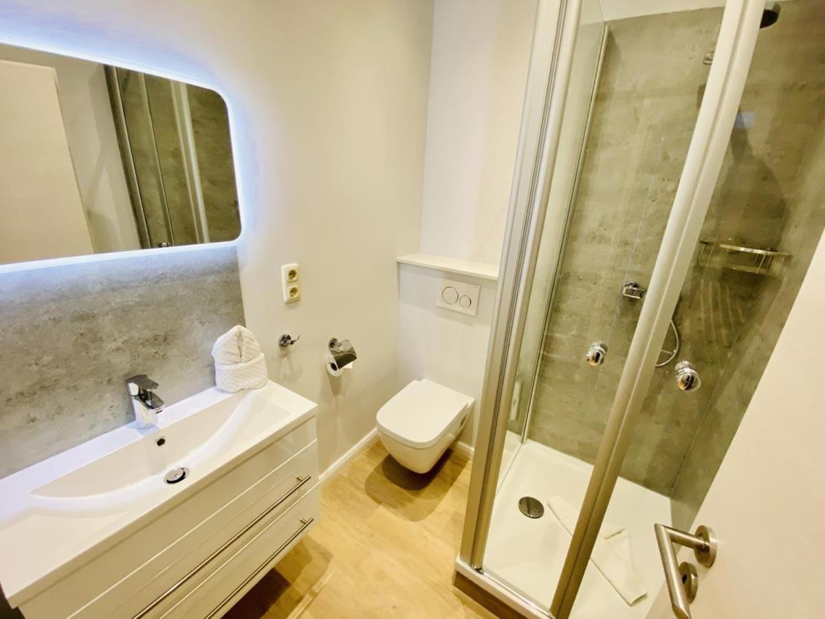 Promenadenblick/Vordeck Apartment Росток Екстериор снимка