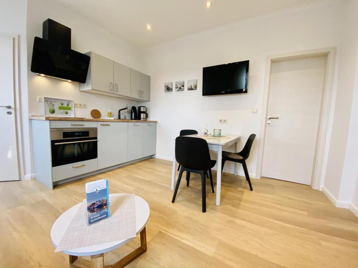 Promenadenblick/Vordeck Apartment Росток Екстериор снимка